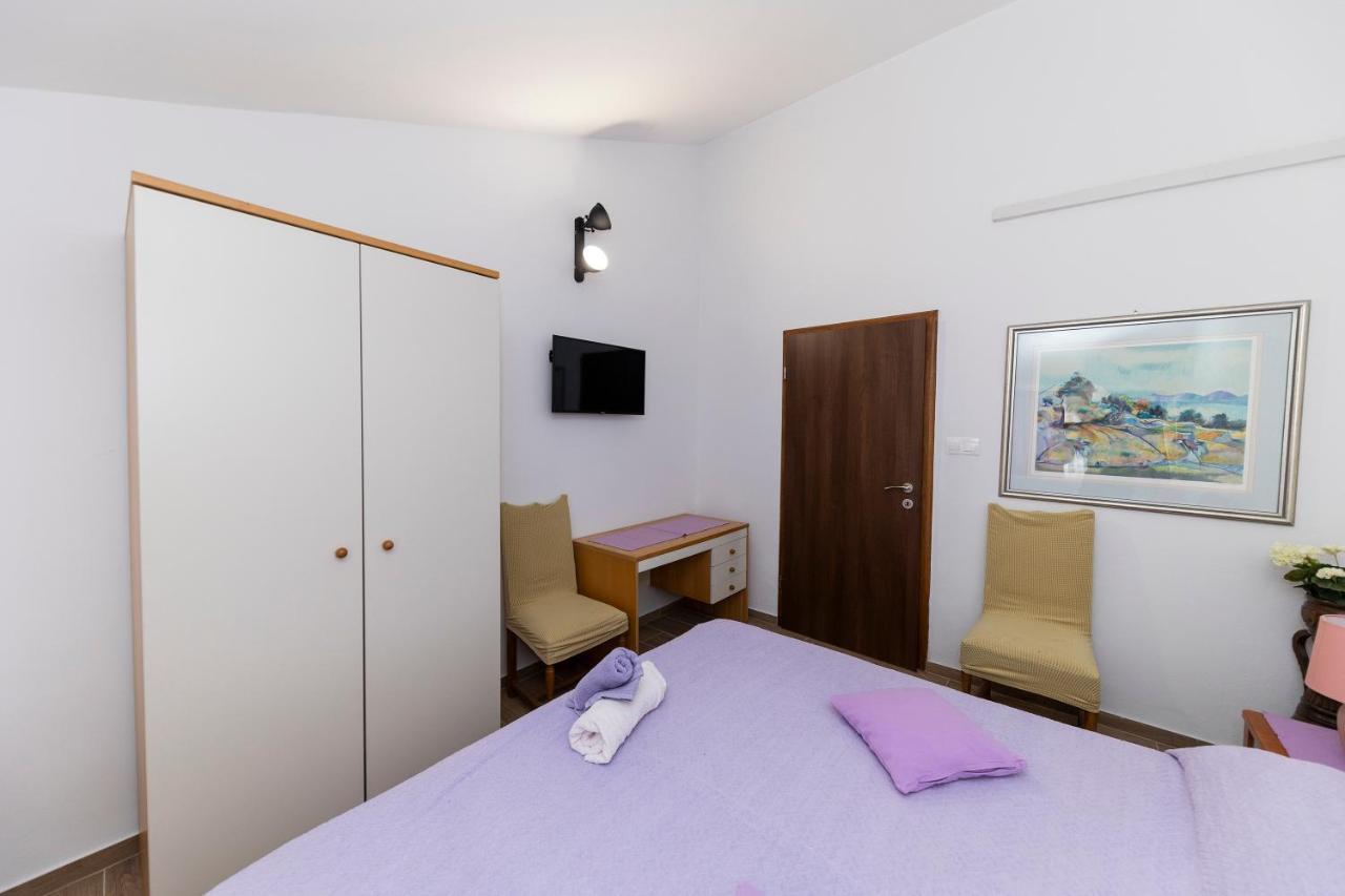 Apartman Lana Biograd Na Moru Exterior foto