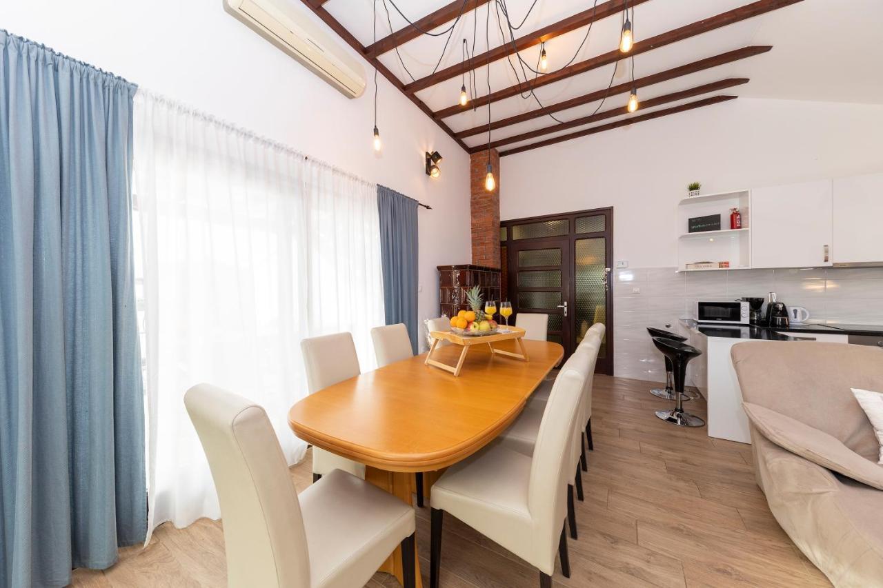 Apartman Lana Biograd Na Moru Exterior foto