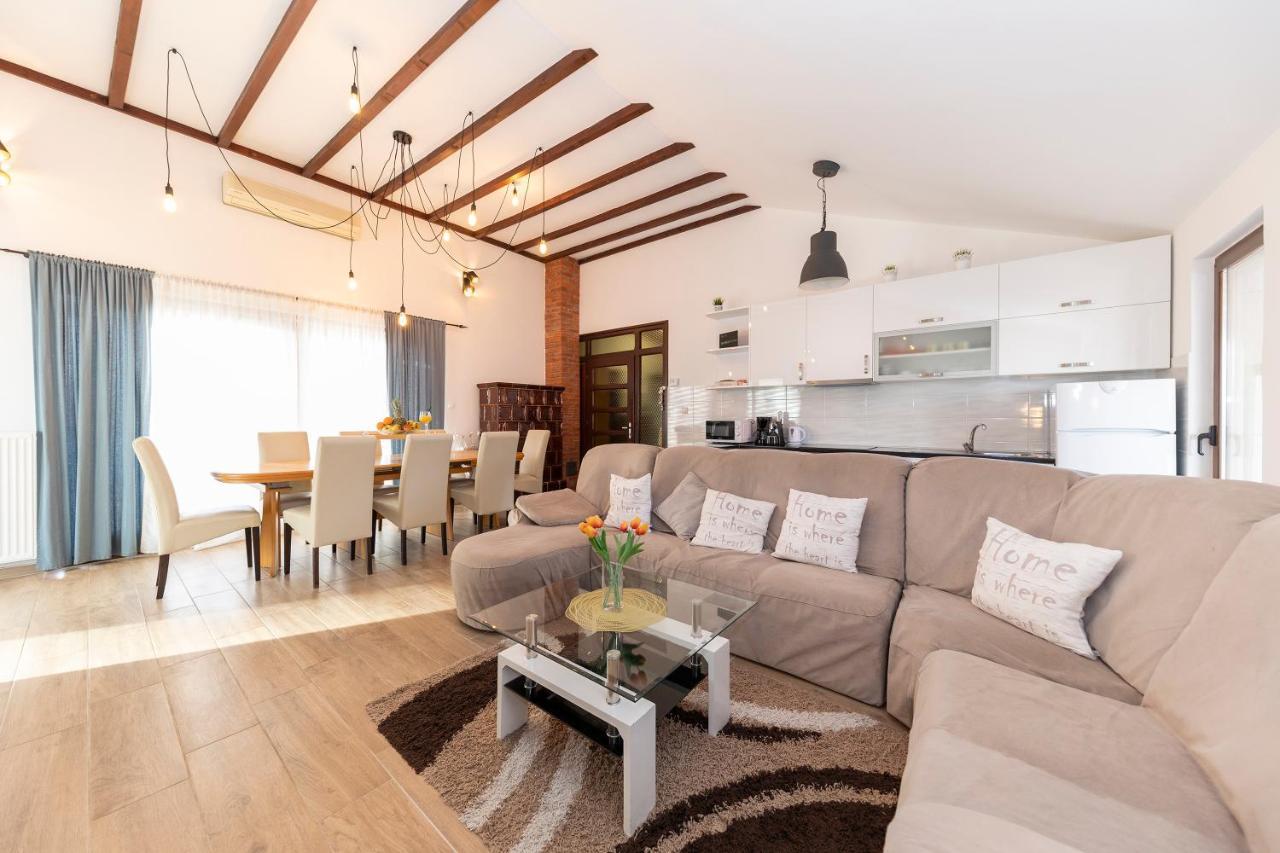 Apartman Lana Biograd Na Moru Exterior foto