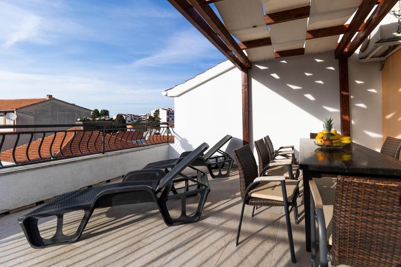 Apartman Lana Biograd Na Moru Exterior foto