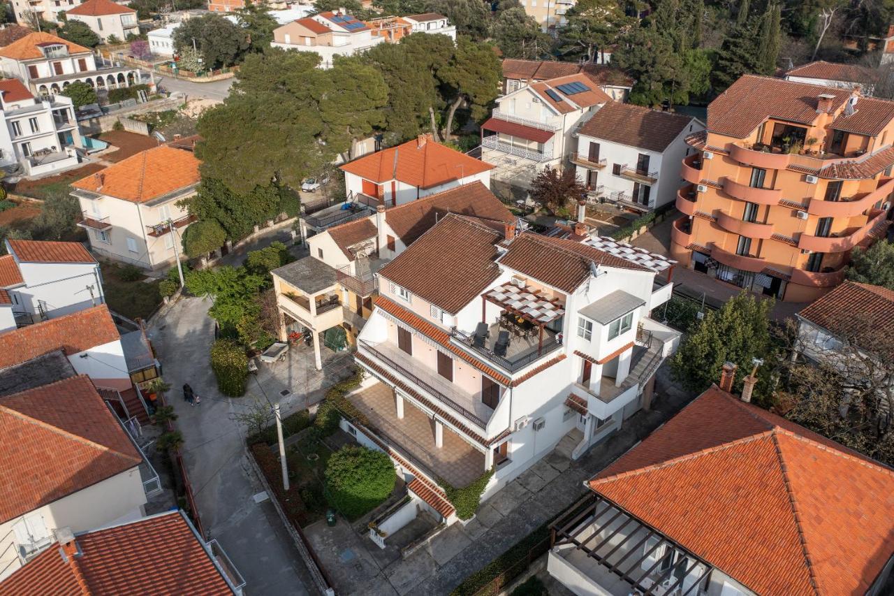 Apartman Lana Biograd Na Moru Exterior foto