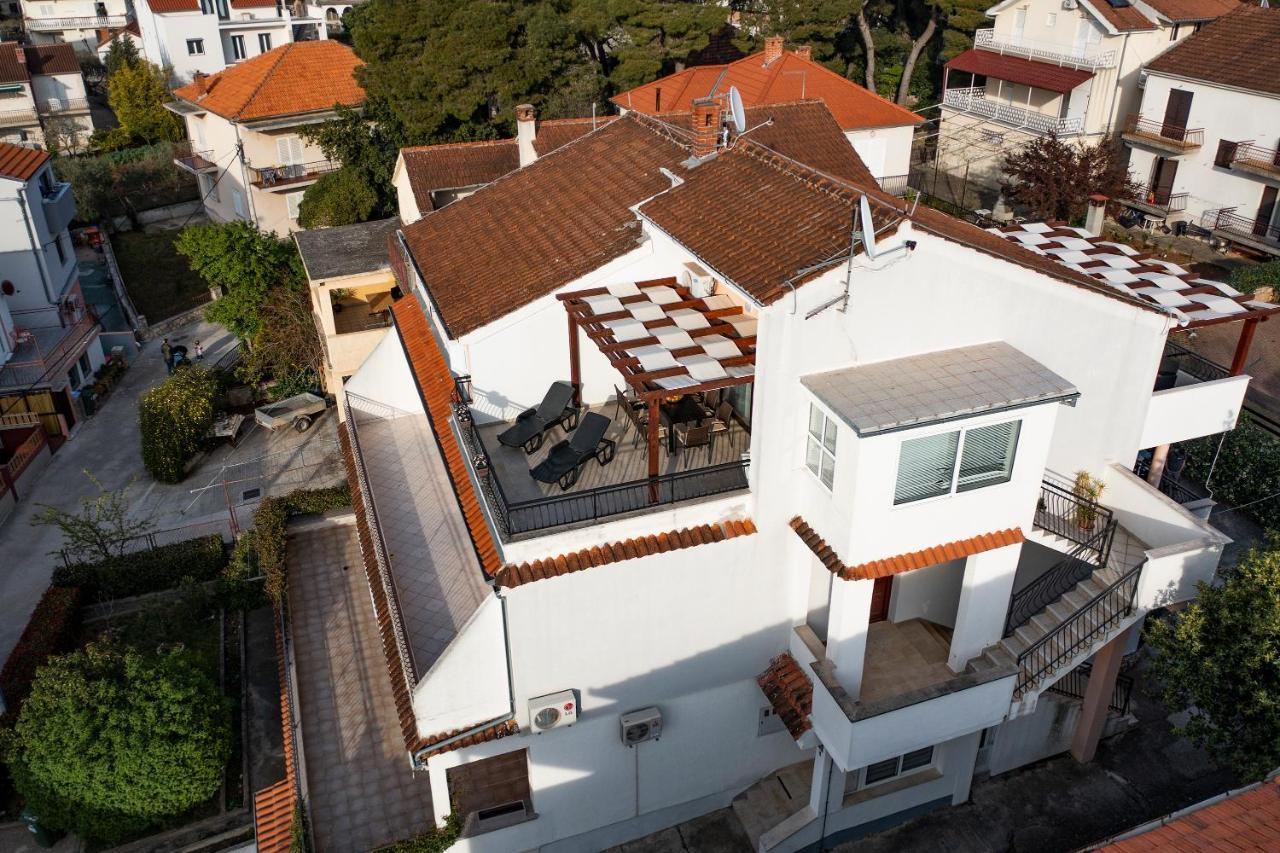 Apartman Lana Biograd Na Moru Exterior foto